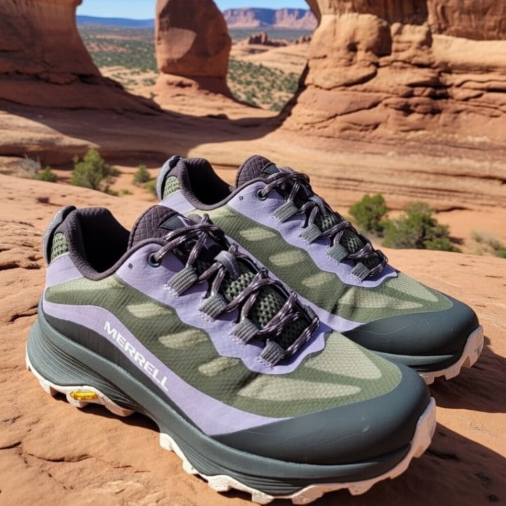NWOT MERRELL Moab Speed GTX Women's Hiking/Running Shoes 8